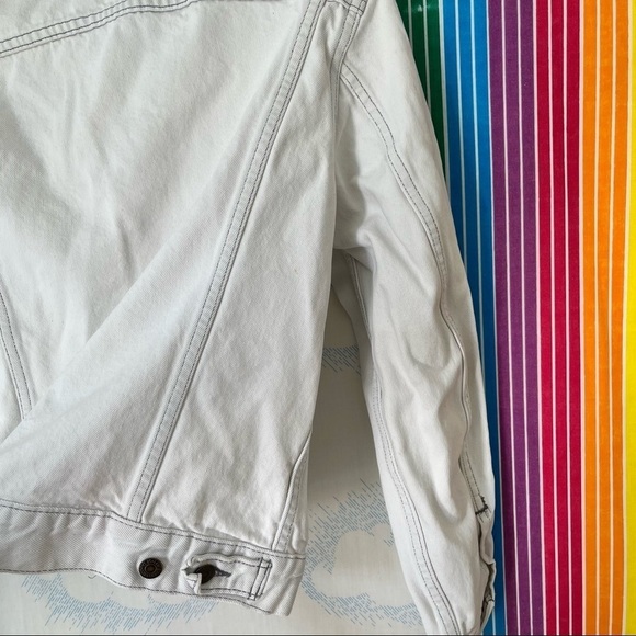 VINTAGE 80s 90s Levis white denim trucker jacket trendy street wear 42 R - Picture 6 of 11